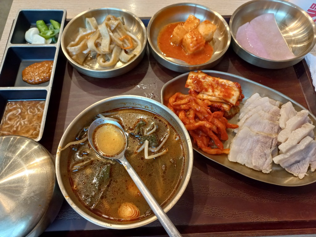 6 Delicious South Korean Dishes To&nbsp;Try